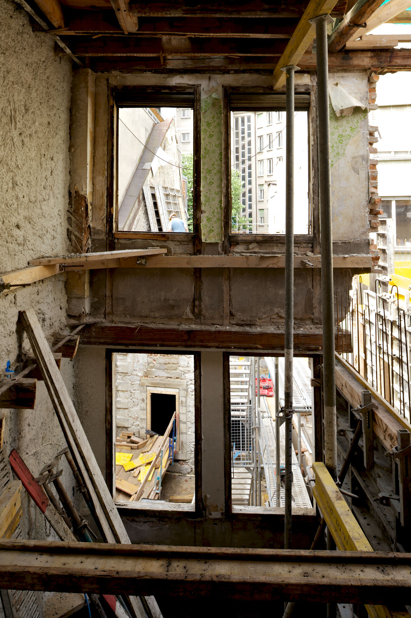 E10303  |  MplusV  |  Chantier Rue St. Francois, Lausanne